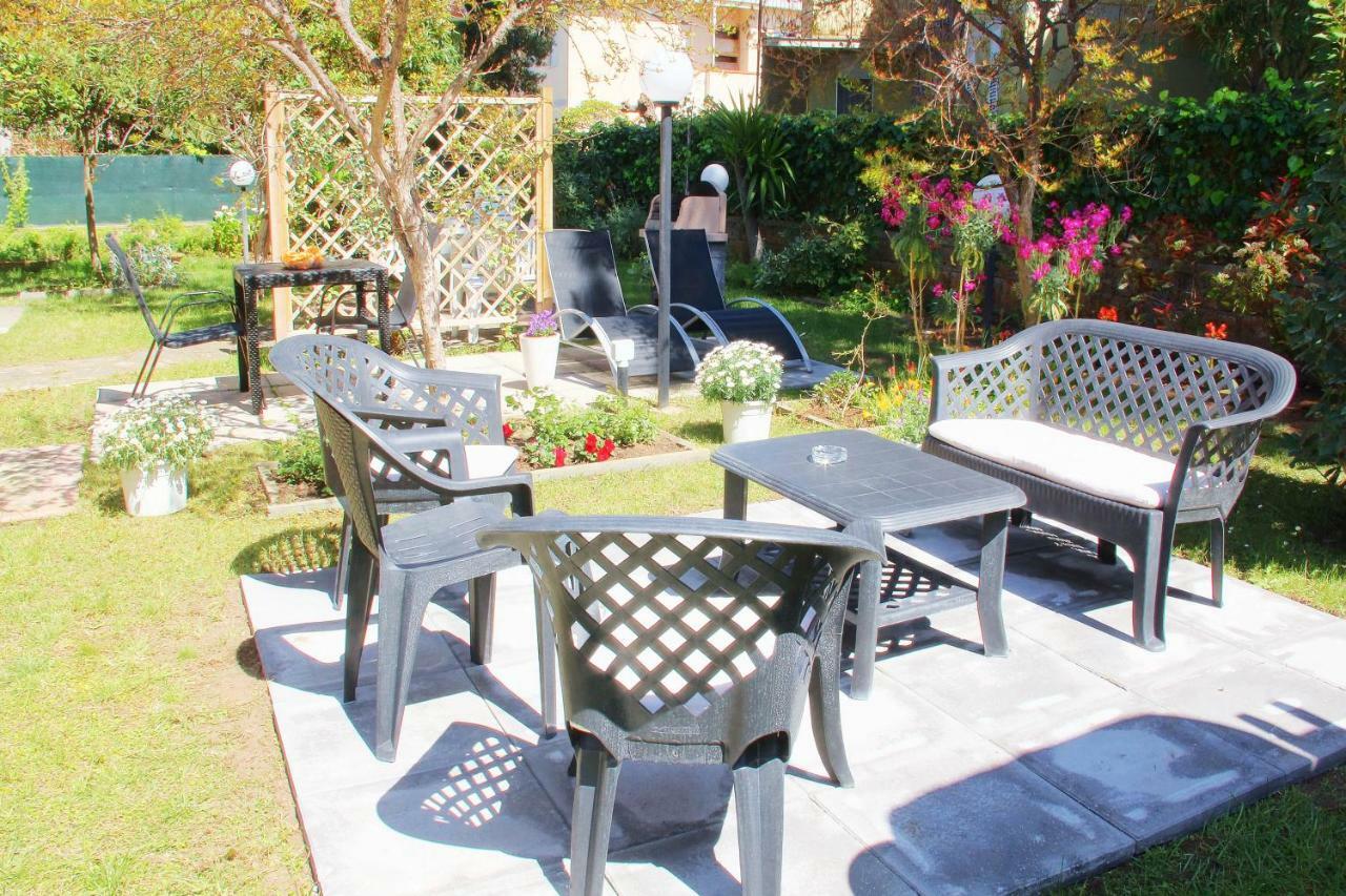 Holiday Home Arzilli Фоллоника Экстерьер фото